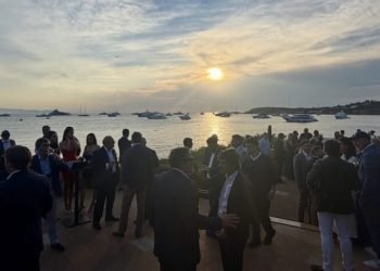 The ghost of Posidonia 2008: boom, memories and uncomfortable echoes in Athens