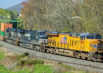 House endorses 25-year old rules for rail merger review