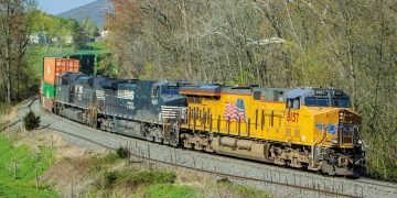 House endorses 25-year old rules for rail merger review