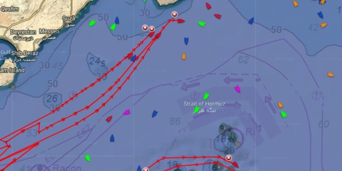 Vessels continue transiting Strait of Hormuz despite conflicting Iran–US signals on closure threats