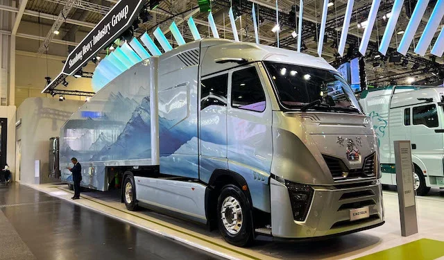 Waabi Demonstrates Autonomous Truck Generalization With Successful Volvo VNL Test