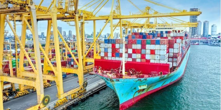 Container Freight Rates Climb Toward $9,000 as Middle East Tensions Add Fresh Pressure