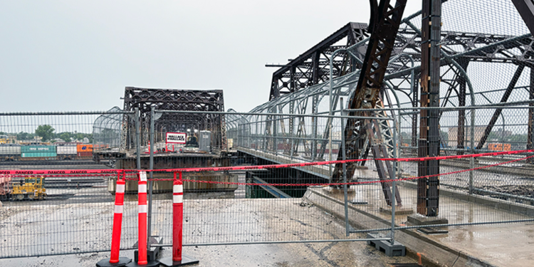 Winnipeg Begins Removal of Historic Arlington Bridge After Months of Preparation