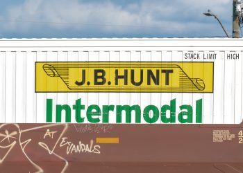 J.B. Hunt Sees Strong Intermodal Growth as Shippers Shift Away from Traditional Trucking