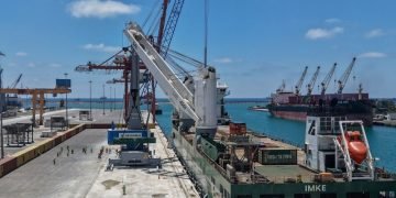 DP World Begins Tartous Port Modernisation with Arrival of First Cranes