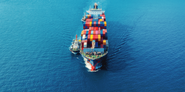 Shanghai Overtakes London for No. 2 Spot in World’s Shipping