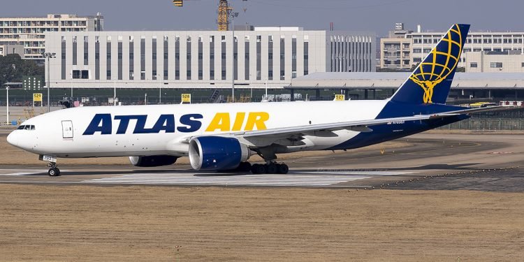 DSV Expands Air Cargo Operations with New Seoul–Rockford Charter Route