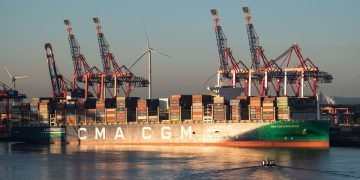 CMA CGM Notre Dame Receives Its First Bio-LNG Bunkering in Rotterdam