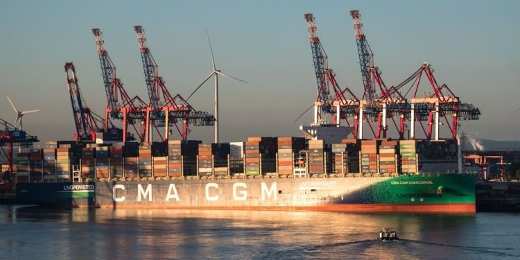 CMA CGM Notre Dame Receives Its First Bio-LNG Bunkering in Rotterdam