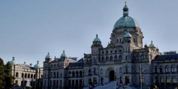 Eby Defends Minister’s Public Opposition to LNG Expansion as B.C. Balances Economic Growth and Internal Divisions