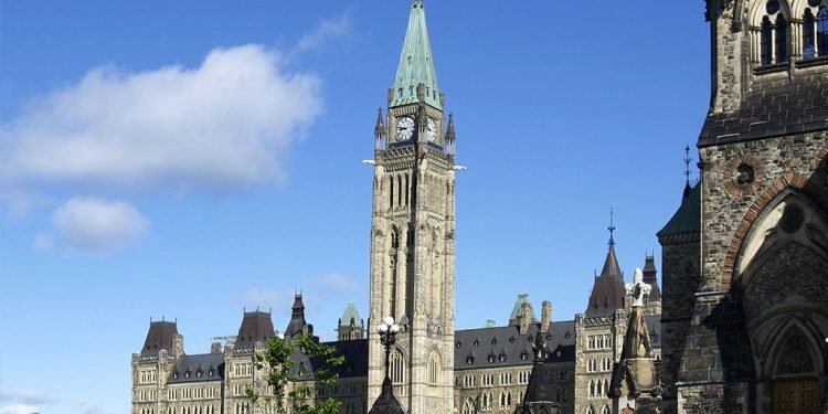 Liberal spending plan faces barrage of big funding announcements from critics