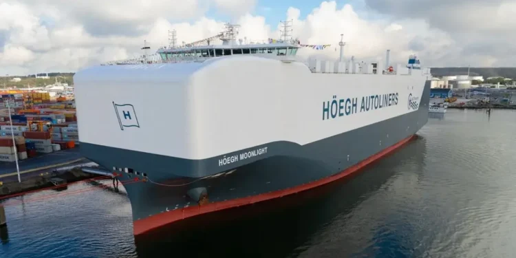 Höegh Autoliners orders six additional car carriers from China Merchants