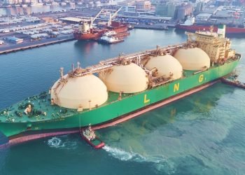 Lloyd’s Register to oversee LNG carrier conversion into floating storage unit