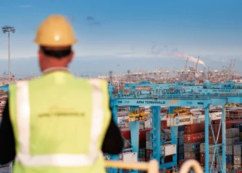 Hapag-Lloyd acquires 25% stake in Maersk’s Maasvlakte II terminal