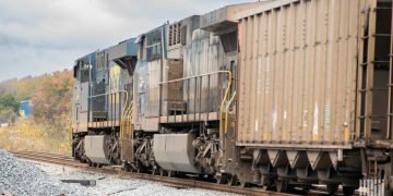 Chemical Freight Gains Momentum as U.S. Rail Traffic Posts Another Strong Week