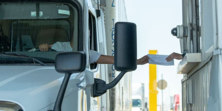 FMCSA and New York Head for Court Showdown Over Non-Domiciled CDL Rules