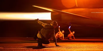Tanker Hit in Strait of Hormuz as US Strikes Iranian Mine Launchers