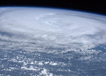 Typhoons, AI-powered cargo driving up transpacific container rates