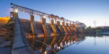 Quebec and Newfoundland and Labrador Strike Tentative Energy Deal Backed by Ottawa