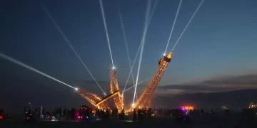 CEVA delivers 29-tonne fractured Eiffel artwork to Burning Man