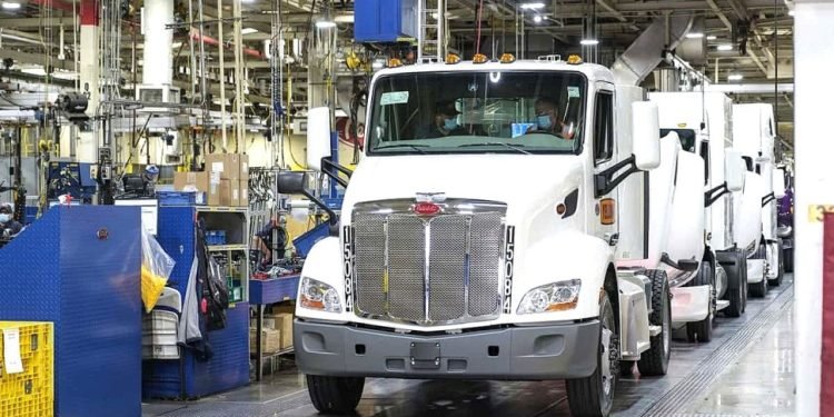 Trump to visit Peterbilt plant in Texas to promote manufacturing agenda