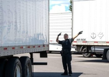 New Truck Safety Blitzes Uncover Thousands of Violations, Put 99 Drivers Out of Service
