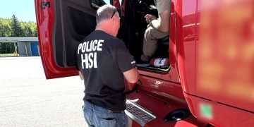 ICE launches tip line to report CDL fraud as crackdown widens