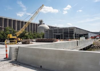 Colonial Terminals Opens New Savannah Breakbulk Hub