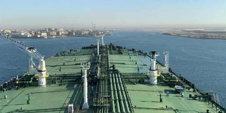 Hormuz security fears send large tanker rates soaring