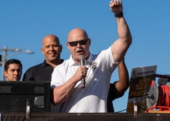 Teamsters Put UPS on Notice as 2028 Strike Threat Takes Shape
