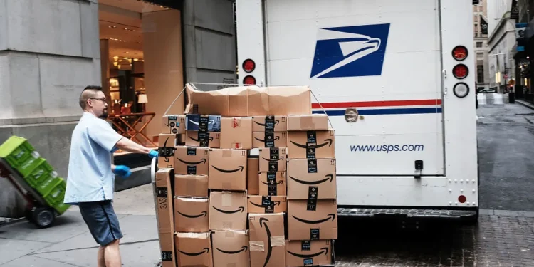 USPS and Amazon launch same-day delivery pilot