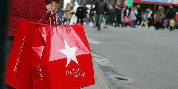 Macy’s expands AI-driven inventory replenishment across its operations