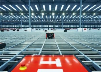Flexport takes its fulfillment network international with expansion into Canada and the UK