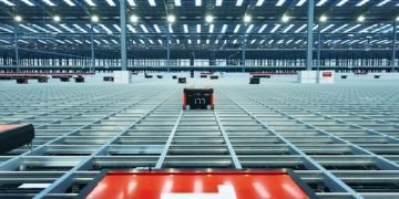 Flexport takes its fulfillment network international with expansion into Canada and the UK