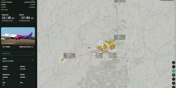 Gatwick runway reopens after 50-minute closure following Norse aircraft incident