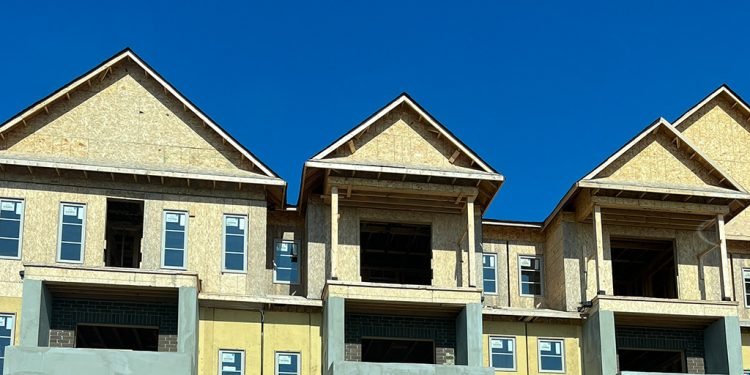 Ottawa and Alberta pledge to build 1,460 affordable homes