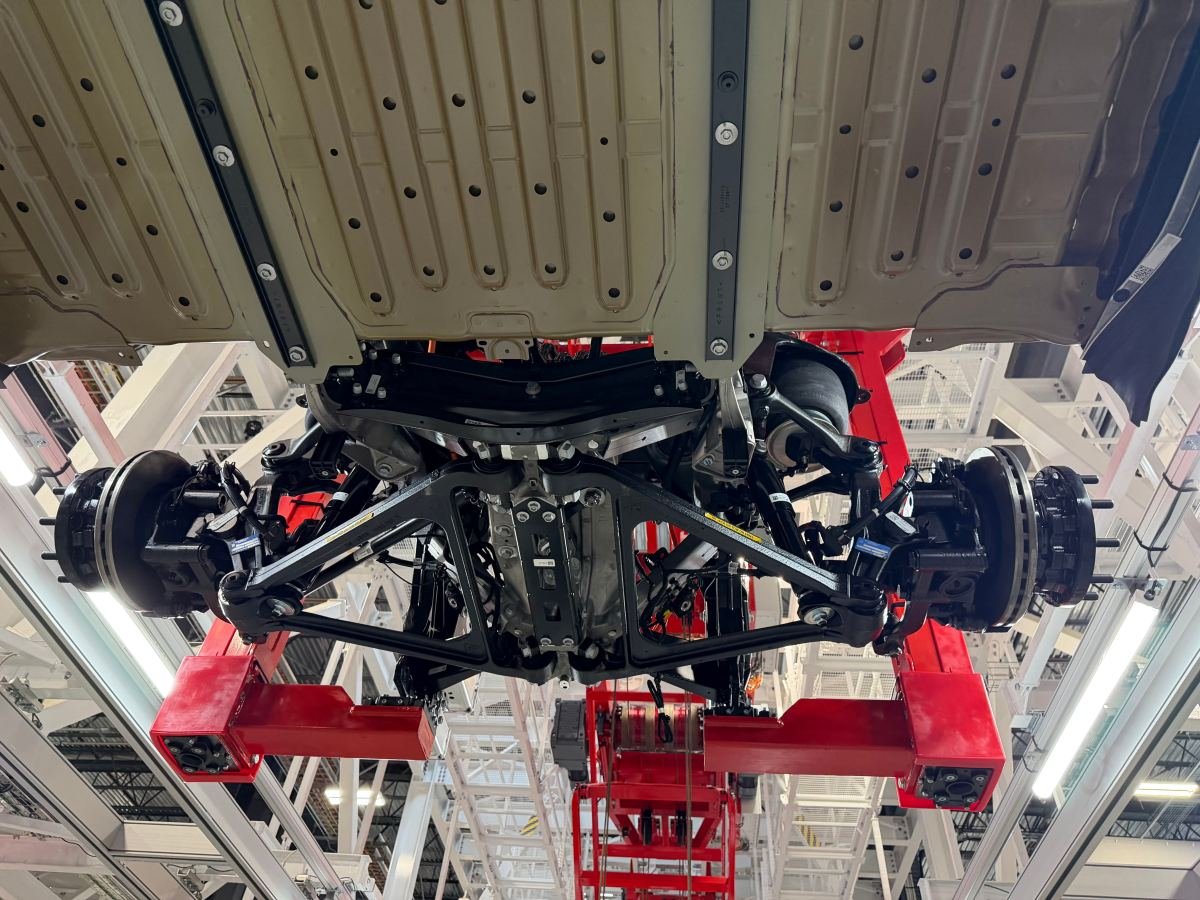 Close-up view of the Tesla Semi steer axle