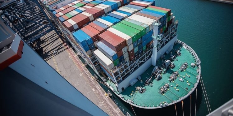 Port of Long Beach sets new August record with nearly 920,000 TEUs