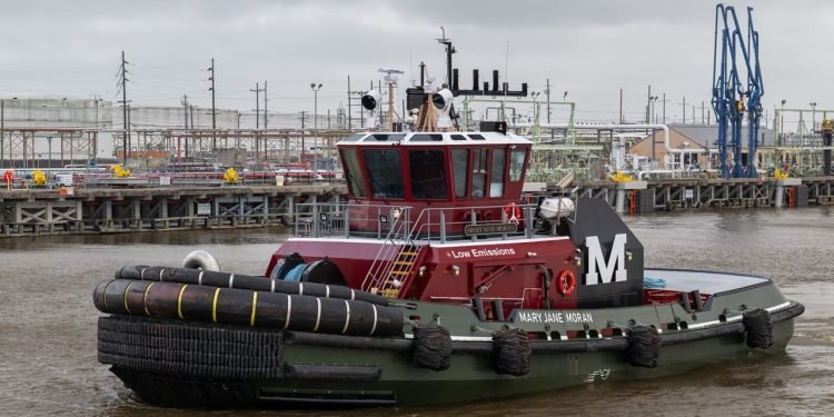 Tugboats and Fuels: Why Reducing Emissions Is Everyone’s Responsibility