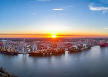 Carriers shift Atlantic capacity towards Canada amid US uncertainty