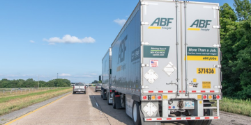 ArcBest sees August tonnage growth accelerate as it raises Q3 asset-light outlook