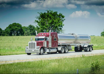 OXEA turns to Uber Freight for integrated logistics across North America and Europe