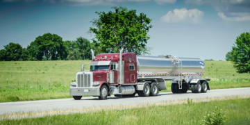 OXEA turns to Uber Freight for integrated logistics across North America and Europe