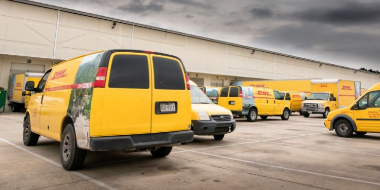DHL Express Delivery Drivers in Dallas Join Teamsters Union