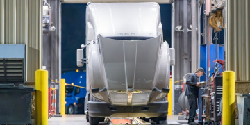 Clarios brings its battery subscription service to European fleets