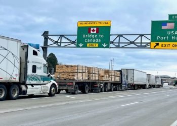 Trump Escalates Canada Trade War With Import Bans and Federal Contract Restrictions