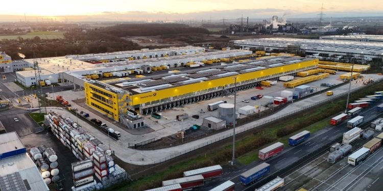 DHL expands parcel capacity at Cologne-Eifeltor facility