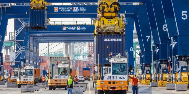 FBI, Coast Guard investigate suspected cyberattacks targeting ships bound for U.S. waters