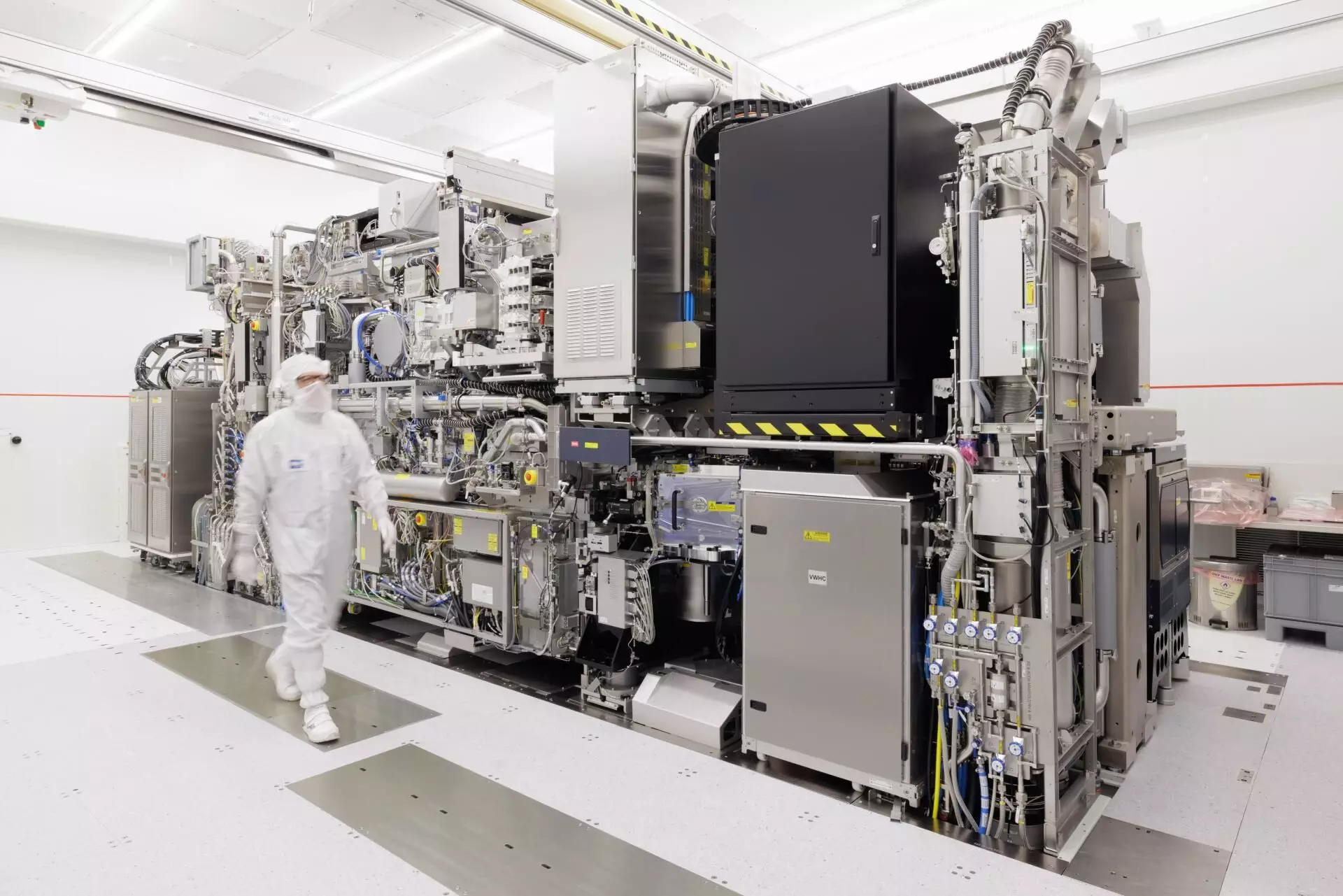 ASML TWINSCAN NXE:3800E, équipement de lithographie ultraviolette extrême destiné à la fabrication de semi-conducteurs avancés