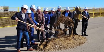 Edmonton Airport launches construction of a 50,000-square-foot air cargo facility